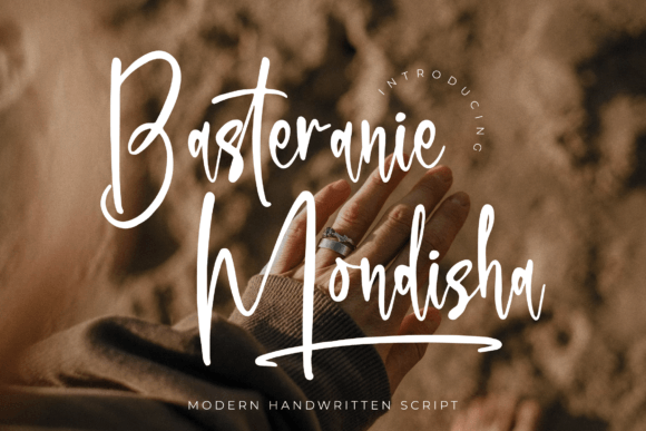 Basteranie Mondisha: The Handwritten Font That Feels Like Luxury